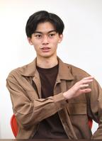 　大ファンの仮面ライダーを演じたいと話す森山瑛（撮影・三好信也）