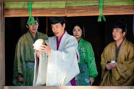 あることを決意した頼朝＝ＮＨＫ大河ドラマ「鎌倉殿の１３人」第３回から