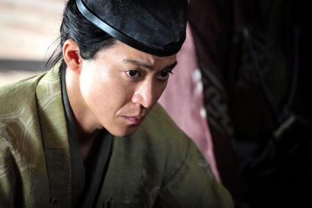 　挙兵にあたってあることを提案する義時（小栗旬）＝ＮＨＫ大河ドラマ「鎌倉殿の１３人」第４回から