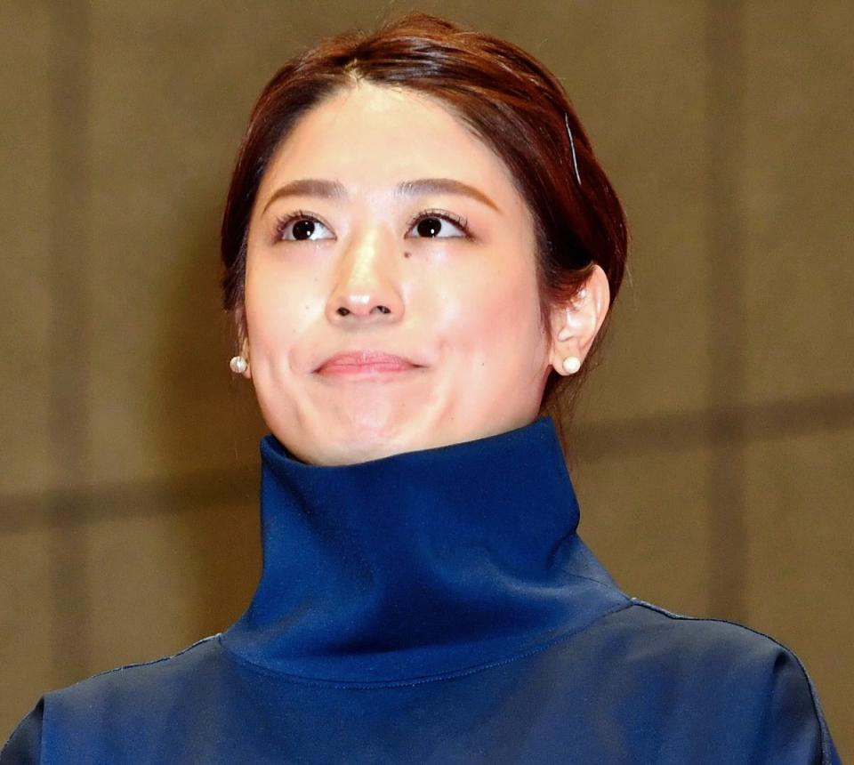 　市川美余氏