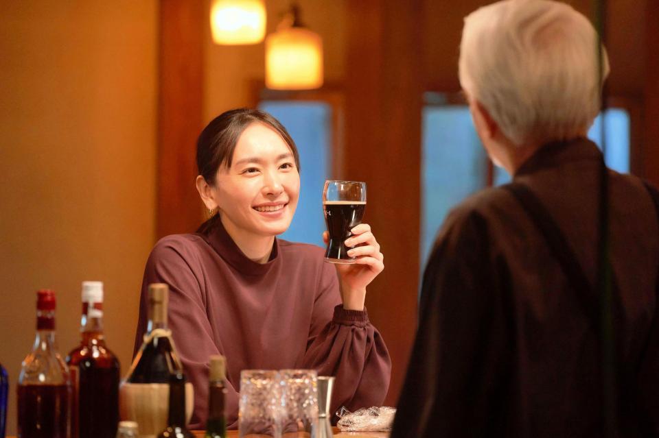 「アサヒ生ビール黒生」の新ＣＭに出演する新垣結衣