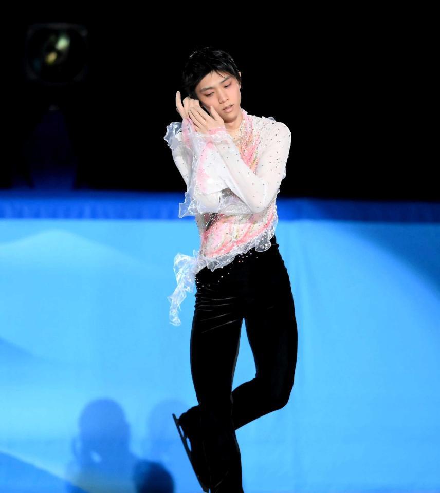 　エキシビションに登場した羽生結弦（撮影・堀内翔）