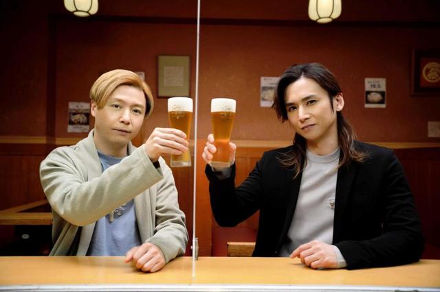 KinKi デビュー25年目で初サシ飲み、堂本光一「どうしたらええ