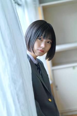 　乃木坂４６・中西アルノ