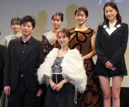 　（左から）莉子、田中圭、南沙良、大島優子、河合優実、茅島みずき