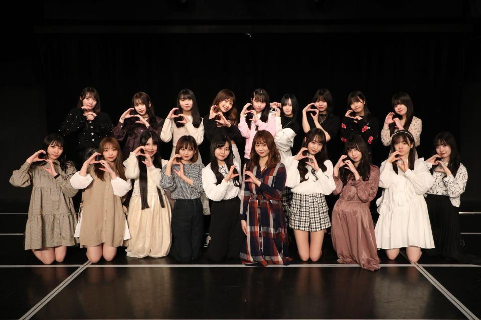 小室哲哉氏が手がける公演を行うＳＫＥ48チームＳのメンバー＝（Ｃ）２０２２　Ｚｅｓｔ，　Ｉｎｃ．