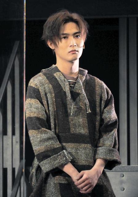 橋本良亮 公式写真③ Amazon.co.jp: A.B.C-Z・【公式写真】・橋本良亮・ジャニーズ生写真