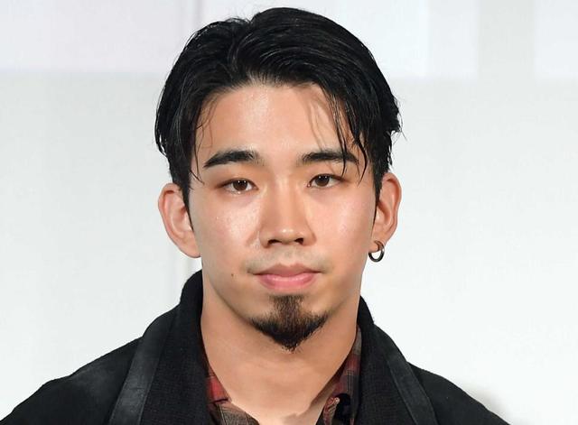 Ｋｉｎｇ Ｇｎｕ・新井和輝が結婚 見事な達筆の直筆署名入り書面