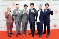 　「伝説の一日」に出演した（左から）ギャロップの林健、毛利大亮、博多華丸、博多大吉、千鳥の大悟、ノブ