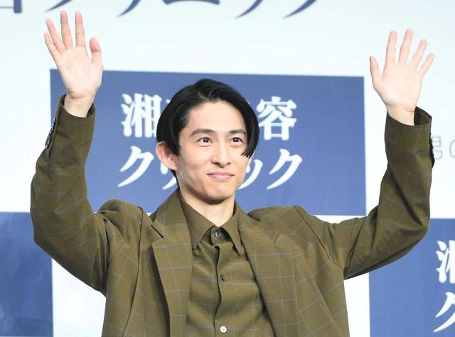 三宅健 奇跡の４０代 結構前から日傘差してます 明かした美容男子になったきっかけ 芸能 デイリースポーツ Online