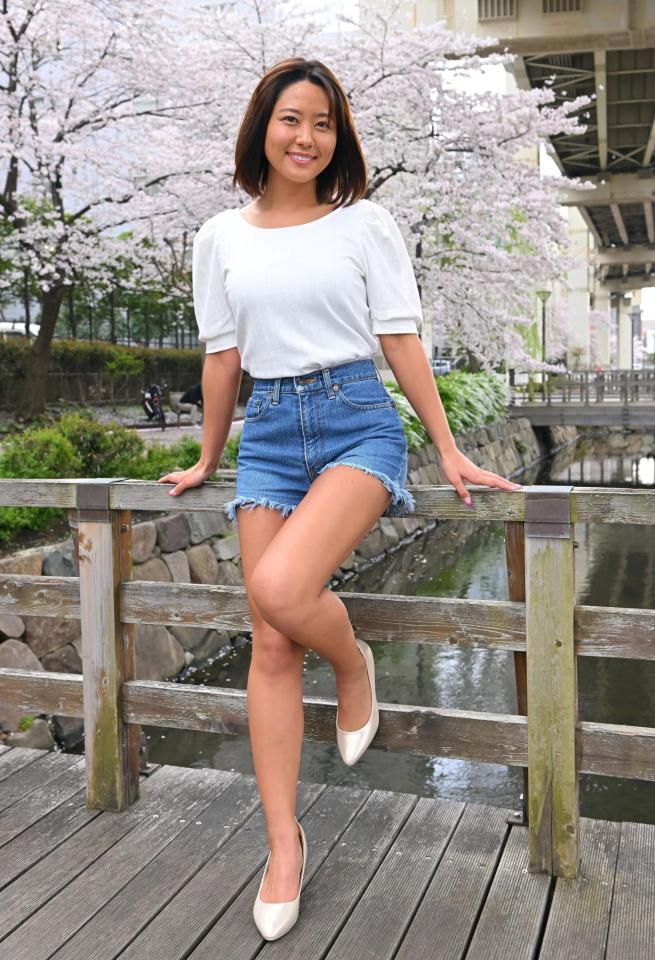 　プロボディーボーダーとタレントの“二刀流”で活躍する白波瀬海来（撮影・棚橋慶太）