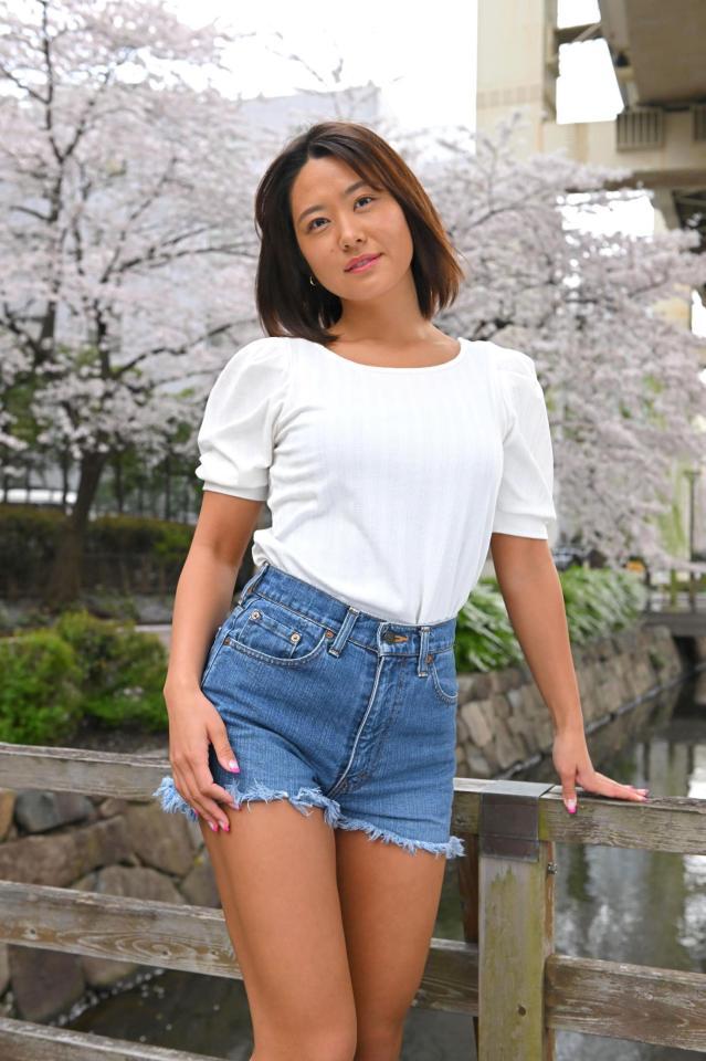 　プロボディボーダーとグラビアの“二刀流”で活躍する白波瀬海来（撮影・棚橋慶太）