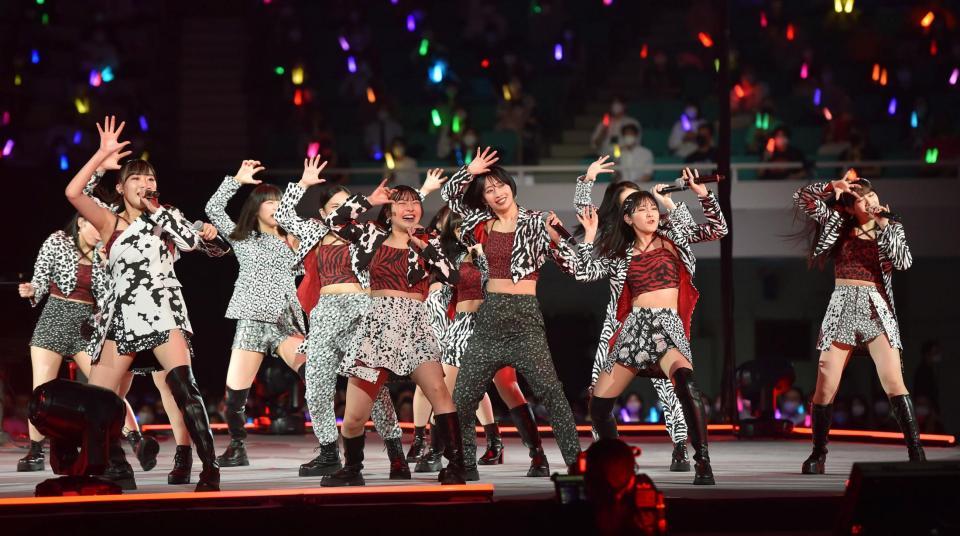 　初の武道館公演を行ったＢＥＹＯＯＯＯＯＮＤＳ＝東京・九段下の日本武道館（撮影・伊藤笙子）