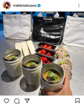　滝沢眞規子のインスタグラム＠ｍａｋｉｋｏｔａｋｉｚａｗａより