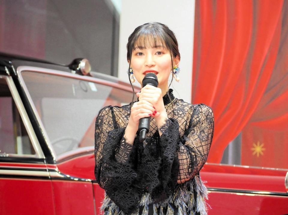 　「特別展　かぐや様は告らせたい」の内覧会に出席した古賀葵（ｃ）赤坂アカ／集英社・かぐや様は告らせたい製作委員会