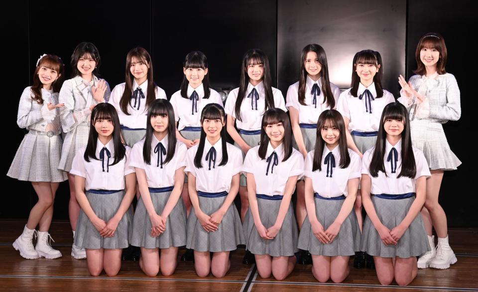 AKB新メンバー11人お披露目、現役最年長の柏木は“長寿”の秘けつ