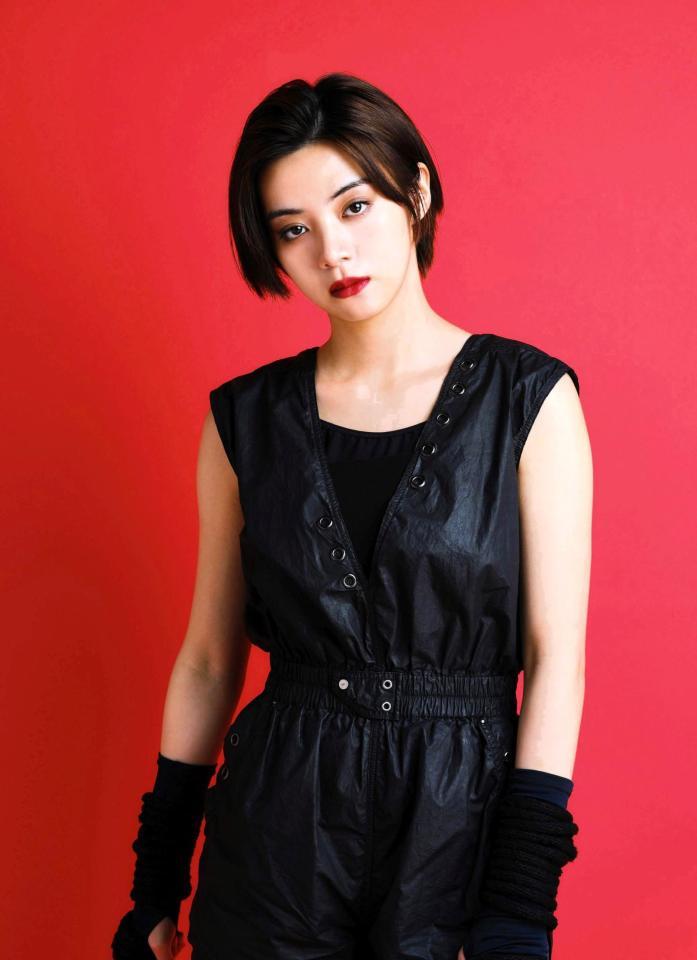 後にドロンジョとなる泥川七音を演じる池田エライザ