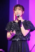 　地元でのコンサートでファンに歌声を届けた藤井香愛