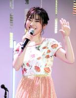 　地元でのコンサートでファンに歌声を届けた藤井香愛
