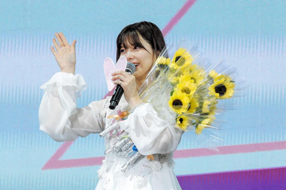 櫻坂46・渡邉理佐 卒コンで涙のスピーチ「グループが本当に誇り」欅