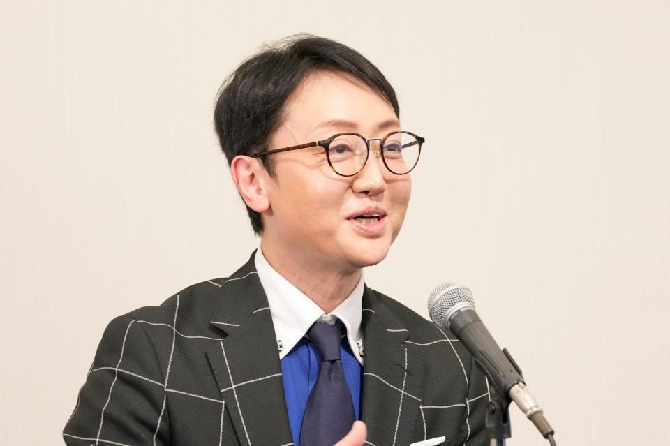 　「六月大歌舞伎」の第３部「ふるあめりかに袖はぬらさじ」の取材会を行った河合雪之丞＝都内