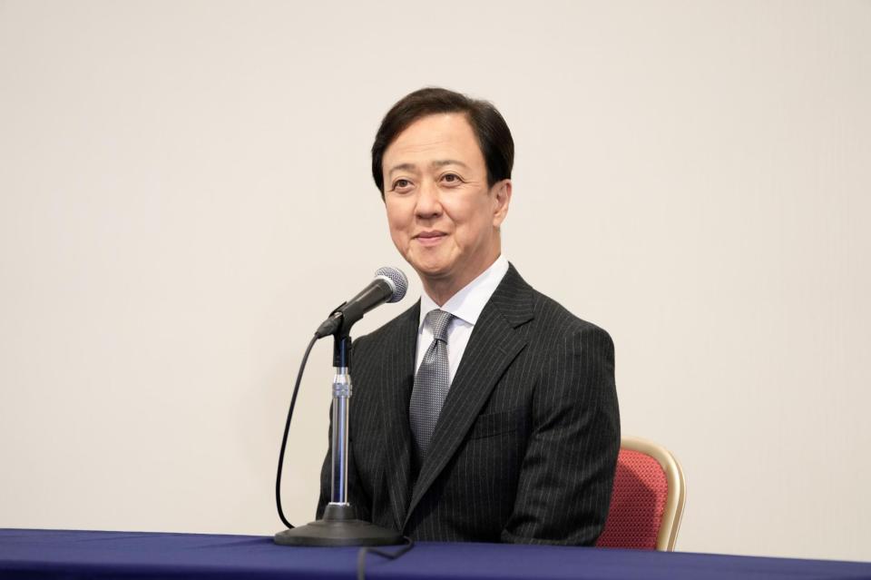 　「六月大歌舞伎」の第３部「ふるあめりかに袖はぬらさじ」の取材会を行った坂東玉三郎＝都内