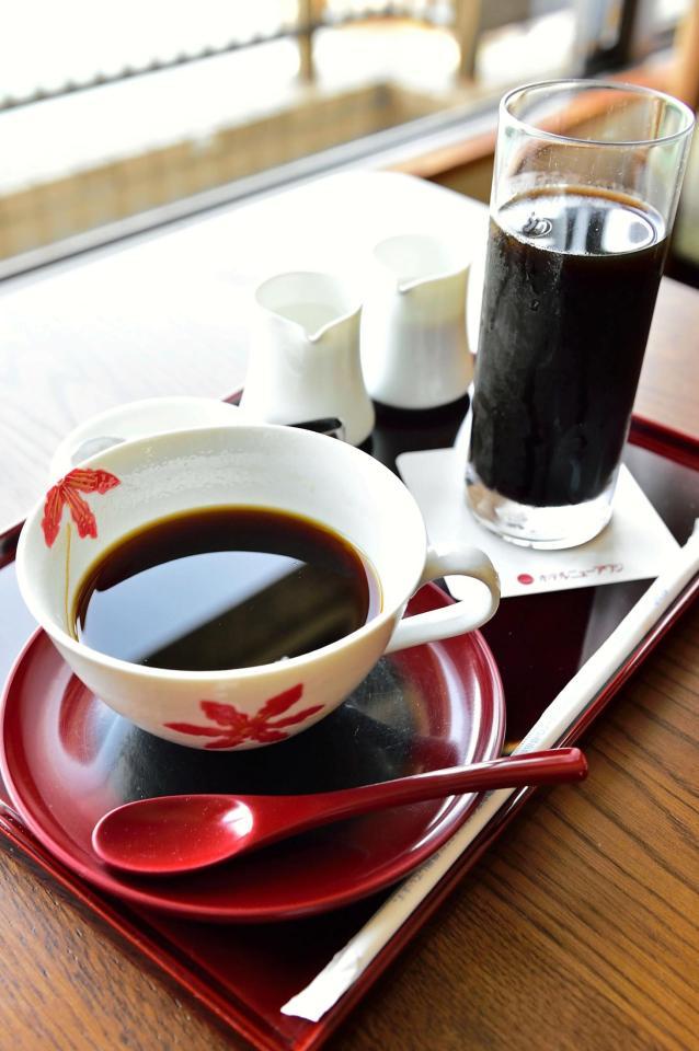 　永瀬王座が注文した「ホットコーヒー」と「アイスコーヒー」 