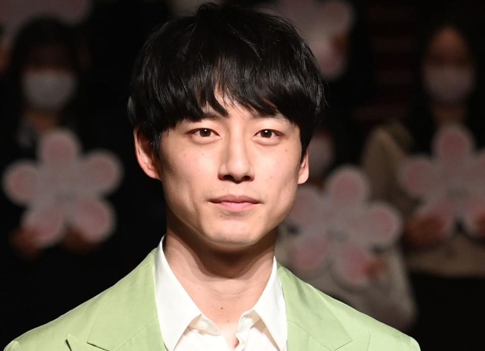 坂口健太郎 ポストカード - メルカリ