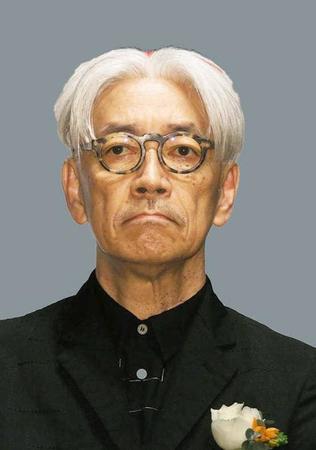 　坂本龍一