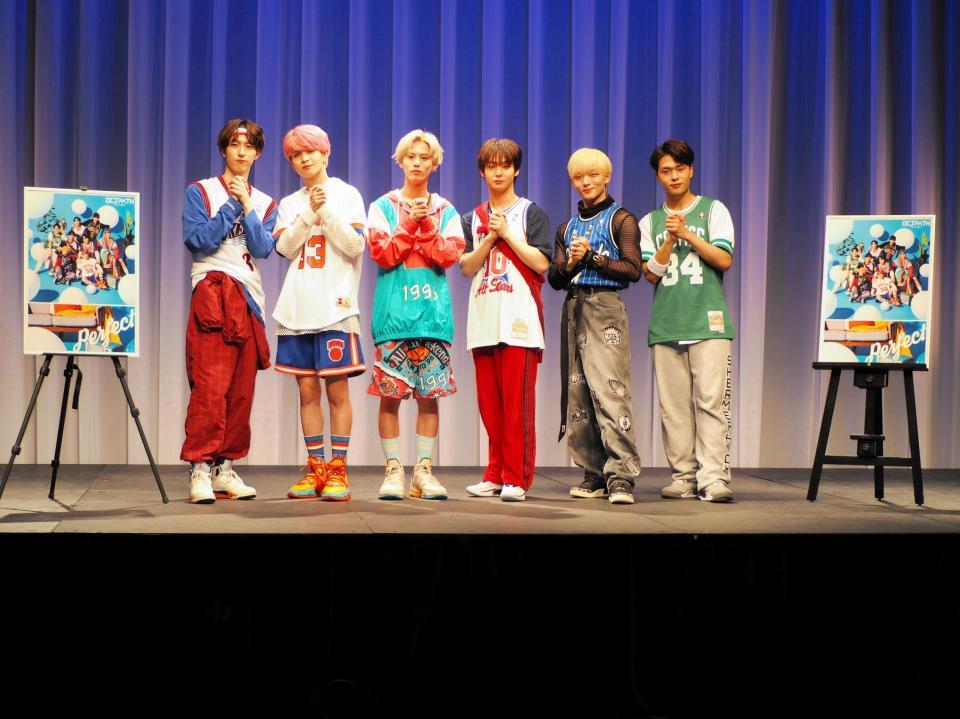 　イベントを行ったＯＣＴＰＡＴＨの（左から）四谷真佑、栗田航兵、小堀柊、太田駿静、古瀬直輝、海帆