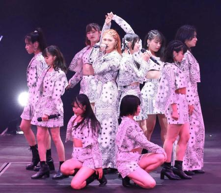 　武道館ライブでファンを魅了したアンジュルム