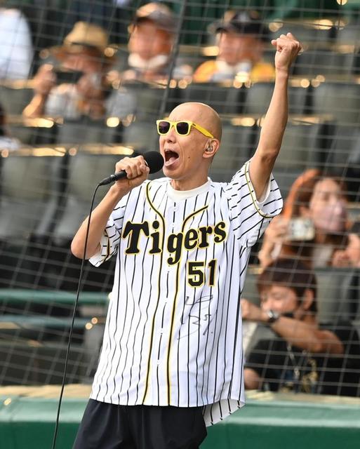 サンプラザ中野くん 阪神・中野とバッタリ サインゲット「テレビで見る