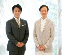 　取材会を行った片岡愛之助（左）と坂東玉三郎