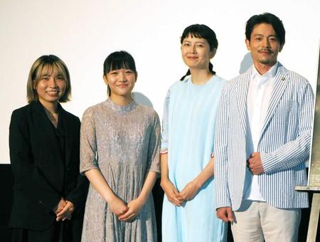 　（左から）伊林侑香監督、野岸紅ノ葉、菊池亜希子、吉沢悠