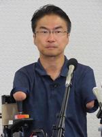 　投開票の結果を待つ乙武洋匡氏