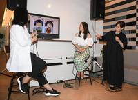 トークセッションを行う（左から）浜中聡子総院長、田中理恵参加、だいたひかる（撮影・石井剣太郎）