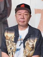 　製作発表に出席した古田新太