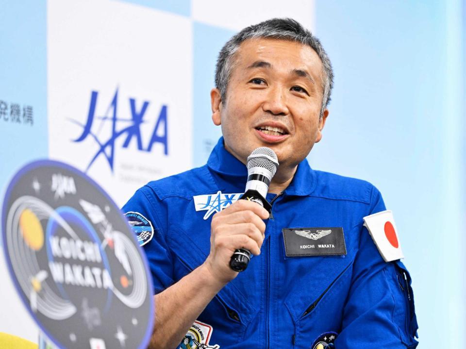 　５回目の宇宙飛行に向けて、記者会見するＪＡＸＡの若田光一飛行士