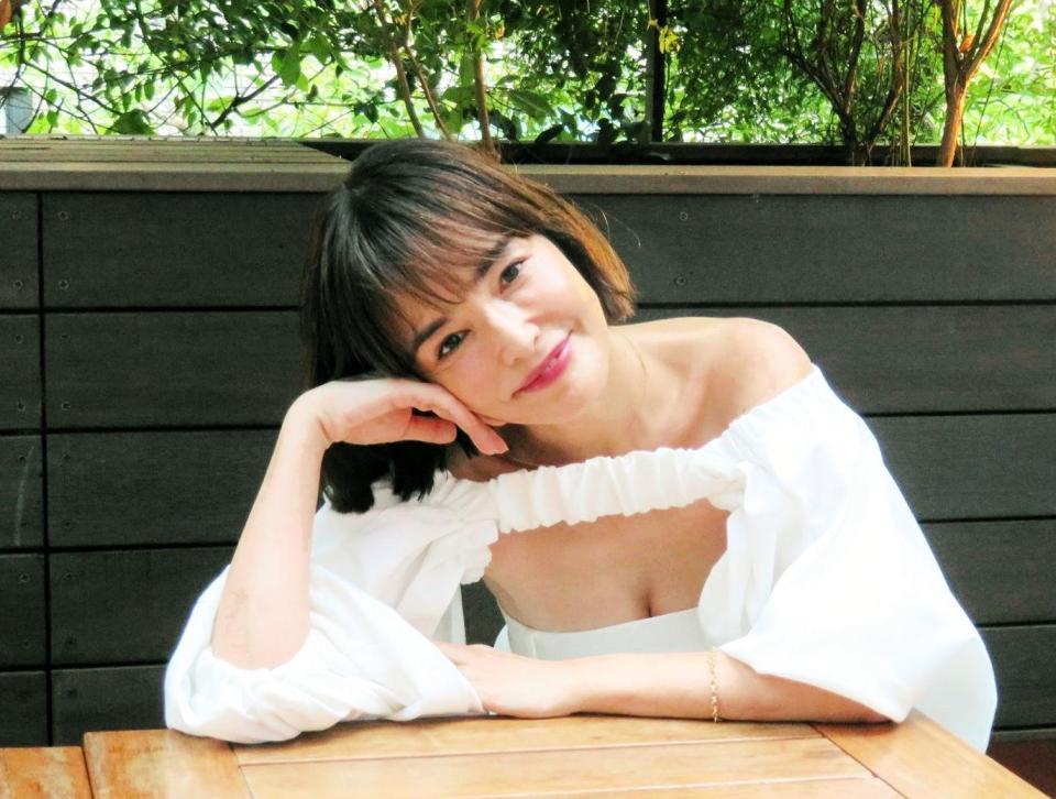 　インタビューに応じた梨花