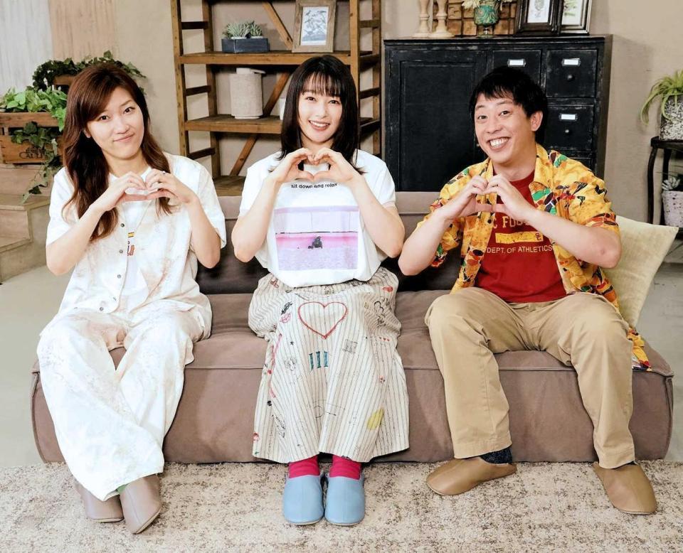 　（左から）ヒコロヒー、桜井日奈子、森田哲矢