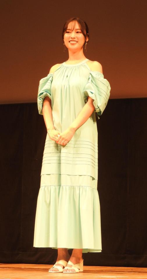 　「ひとつの空」プレミア試写会イベントに登場した池上紗理依＝東京都内