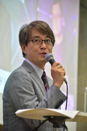 　井山裕太王座との対談に臨んだ羽生善治九段＝東京都内