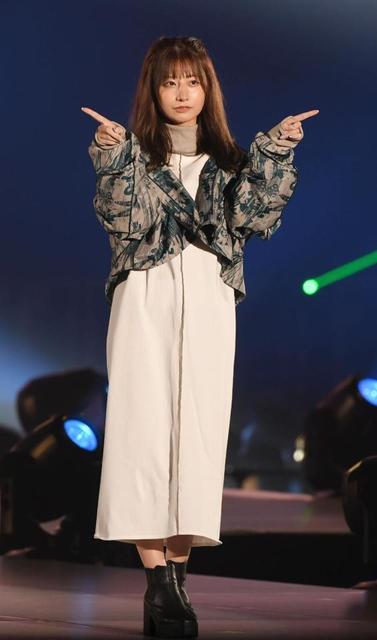 元AKB48鈴木優香 文春砲で脱退後初イベントでコケた「1年間悩ん