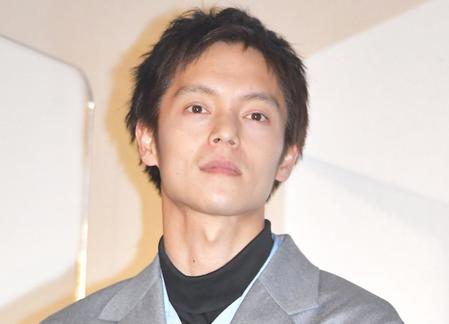 　窪田正孝