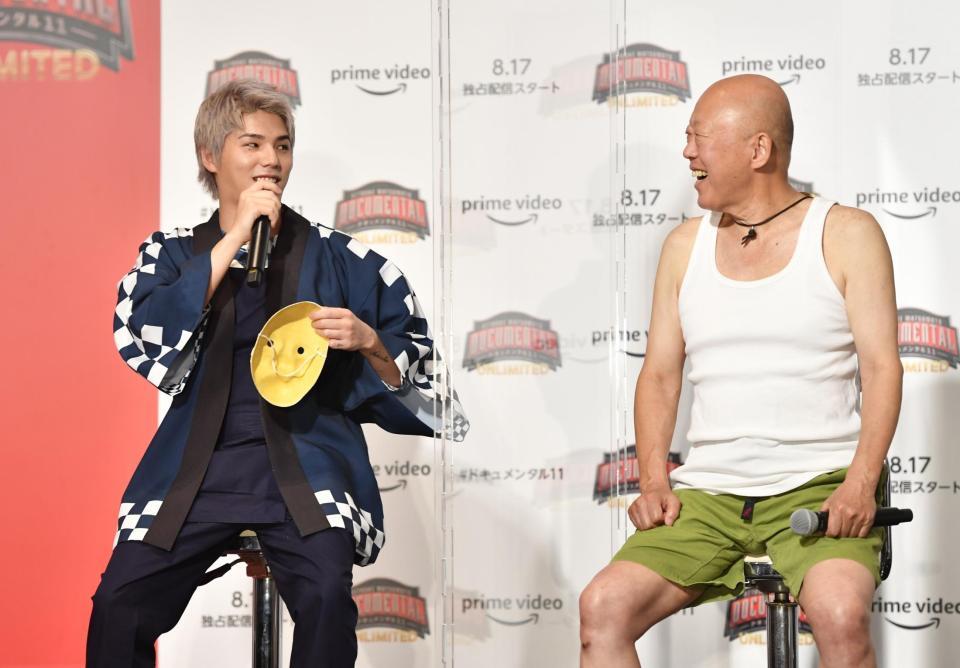 　出演時の衝撃について話す森内寛樹。右は六平直政＝ホテル雅叙園東京（撮影・西岡正）