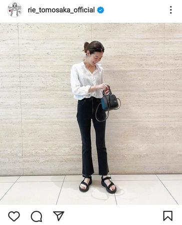 　ともさかりえのインスタグラム＠ｒｉｅ＿ｔｏｍｏｓａｋａ＿ｏｆｆｉｃｉａｌより