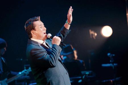 　新曲「海が男にしてくれた」をリリースする加山雄三