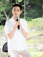 イベントに登壇した菅田将暉＝東京・浅草寺