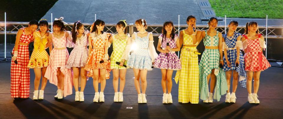 　デビュー５周年で初の野外ワンマンライブを行ったつばきファクトリー