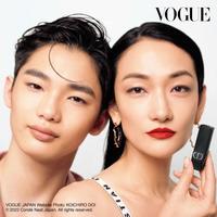 ＶＯＧＵＥ　ＪＡＰＡＮでデビューする冨永章胤（左）と愛